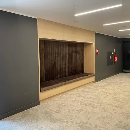 Plac Wolnosci 6 Airconditioning מלון דירות