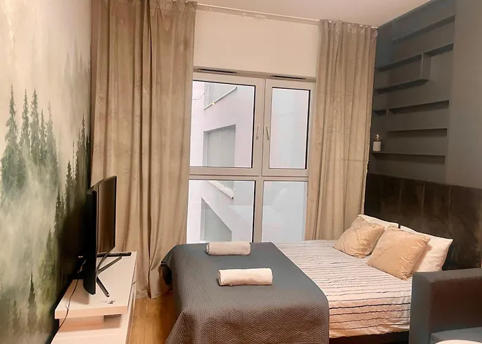 Plac Wolnosci 6 Airconditioning Apartmanhotel 3*